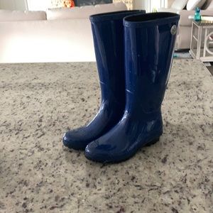Ugg rain boots